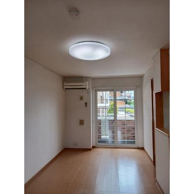 エテルノ　Ⅱ 103【管理NO：1-014474502-01030】 ★家具家電は申し込み後に搬入します★の物件写真2