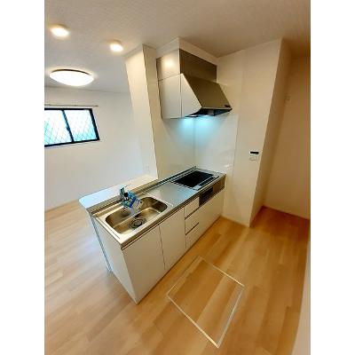 梅芳館 104【管理NO：1-027000601-01040】 ★家具家電は申し込み後に搬入します★の物件写真3