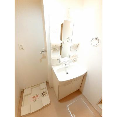 メゾンブローテ　Ｃ 101【管理NO：1-017335201-01010】 ★家具家電は申し込み後に搬入します★の物件写真6