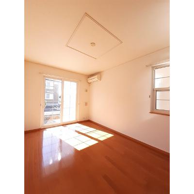 イリーデ・カーサ　Ｂ 103【管理NO：1-013888202-01030】 ★家具家電は申し込み後に搬入します★の物件写真2