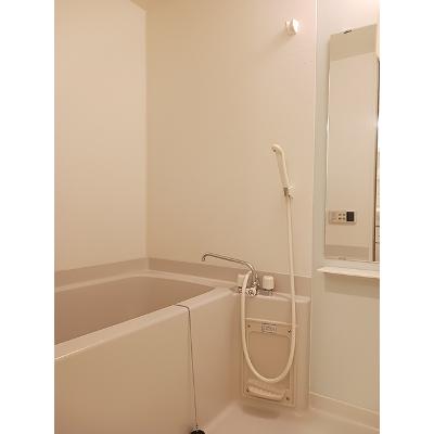 イルマーレ 605【管理NO：1-013402201-06040】 ★家具家電は申し込み後に搬入します★の物件写真4
