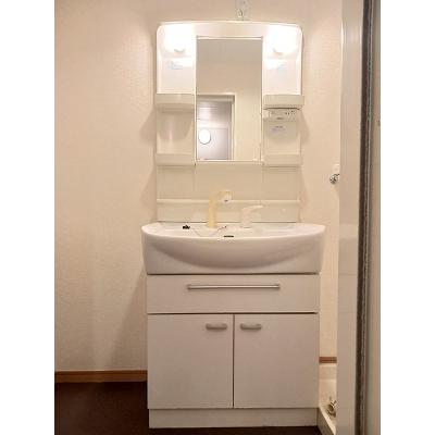 イルマーレ 605【管理NO：1-013402201-06040】 ★家具家電は申し込み後に搬入します★の物件写真6