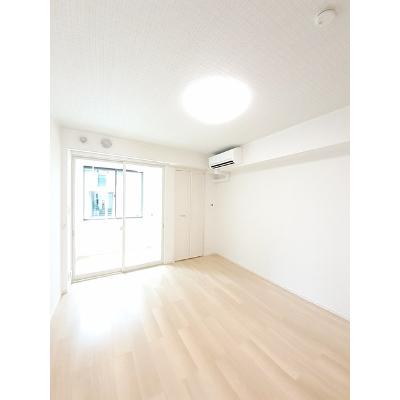 ルーエ 102【管理NO：1-027014301-01020】 ★家具家電は申し込み後に搬入します★ ★2026年09月中旬入居可能★の物件写真2