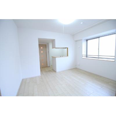 グレンドーラ 201【管理NO：1-019413101-02010】 ★家具家電は申し込み後に搬入します★ ★2026年08月中旬入居可能★の物件写真2