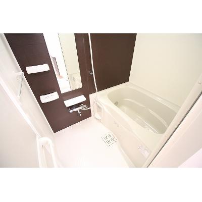グレンドーラ 201【管理NO：1-019413101-02010】 ★家具家電は申し込み後に搬入します★ ★2026年08月中旬入居可能★の物件写真4