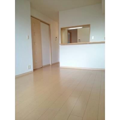 ロイヤルパーク　Ｂ 202【管理NO：1-015559102-02020】 ★家具家電は申し込み後に搬入します★ ★2026年09月中旬入居可能★の物件写真2