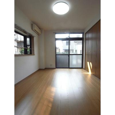 ＡｌｆＡ２０００　Ａ 101【管理NO：1-010046001-01010】 ★家具家電は申し込み後に搬入します★の物件写真2
