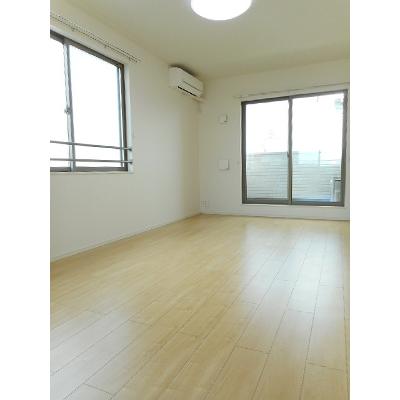 ハイブリッジ　Ⅱ 301【管理NO：1-021510001-03010】 ★家具家電は申し込み後に搬入します★の物件写真2