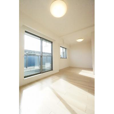 プルチーノⅡ 205【管理NO：1-026537502-02040】 ★家具家電は申し込み後に搬入します★の物件写真2