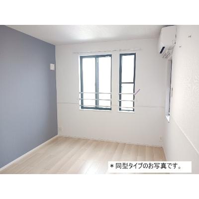 レントンハウス 205【管理NO：1-028579301-02040】 ★家具家電は申し込み後に搬入します★ ★2026年10月上旬入居可能★の物件写真2