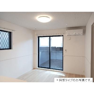 カーサみやびⅦ 105【管理NO：1-028320601-01040】 ★家具家電は申し込み後に搬入します★ ★2026年10月上旬入居可能★の物件写真2