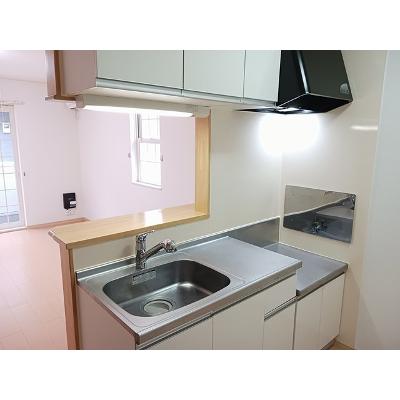 モンブラン 104【管理NO：1-015552201-01040】 ★家具家電は申し込み後に搬入します★ ★2026年08月下旬入居可能★の物件写真3