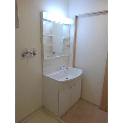 apartment 北海道室蘭市御崎町２丁目１３番７号 

↓地図はこちらから