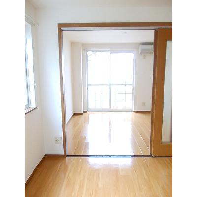 ＦｅｅＬ’ｓ 103【管理NO：1-011517601-01030】 ★家具家電は申し込み後に搬入します★ ★2026年10月中旬入居可能★の物件写真2