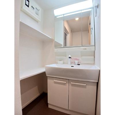 カーサカメリアⅡ 205【管理NO：1-021939302-02040】 ★家具家電は申し込み後に搬入します★の物件写真6