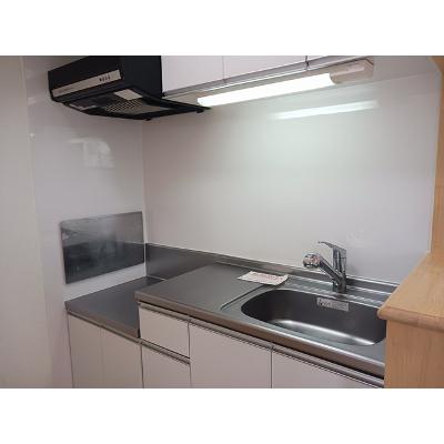 ホワイトサウンズあくつ 101【管理NO：1-017991401-01010】 ★家具家電は申し込み後に搬入します★ ★2026年10月中旬入居可能★の物件写真3