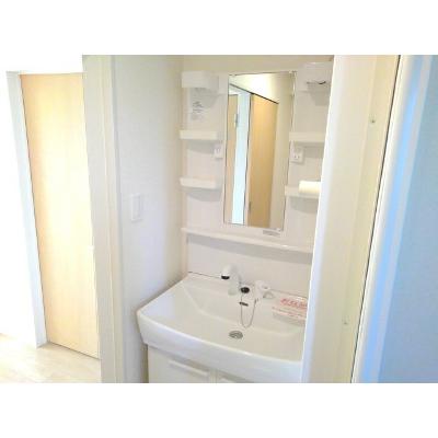 apartment 栃木県鹿沼市上野町３２３－１ 

↓地図はこちらから
