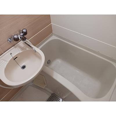 エルディム宇梶Ａ棟 102【管理NO：1-001385601-01020】 ★家具家電は申し込み後に搬入します★の物件写真4