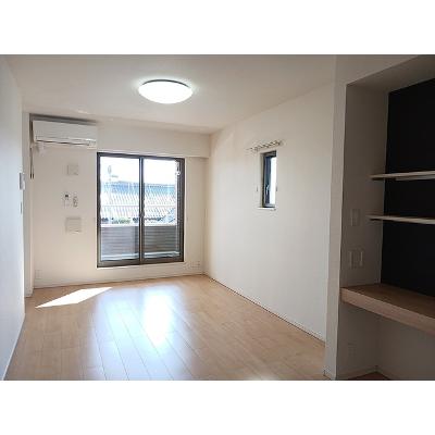 コンフォート夕顔 201【管理NO：1-022891401-02010】 ★家具家電は申し込み後に搬入します★の物件写真2