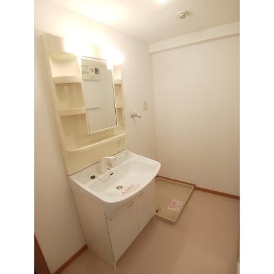 セントラルヴィレッジ 302【管理NO：1-011655901-03020】 ★家具家電は申し込み後に搬入します★の物件写真6