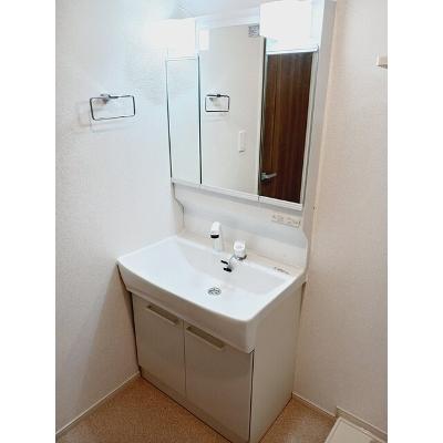 アミュレット 104【管理NO：1-028074801-01040】 ★家具家電は申し込み後に搬入します★の物件写真6