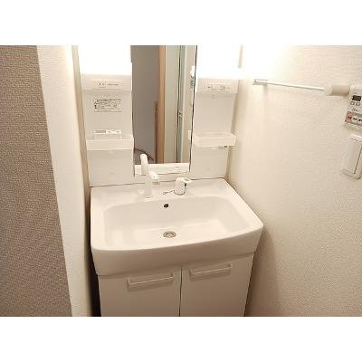 apartment 茨城県守谷市けやき台２丁目３３番地５ 

↓地図はこちらから