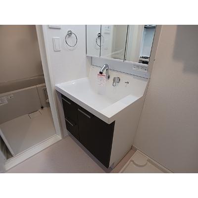 グランデ蒲生茜町 402【管理NO：1-028151201-04020】 ★家具家電は申し込み後に搬入します★の物件写真6