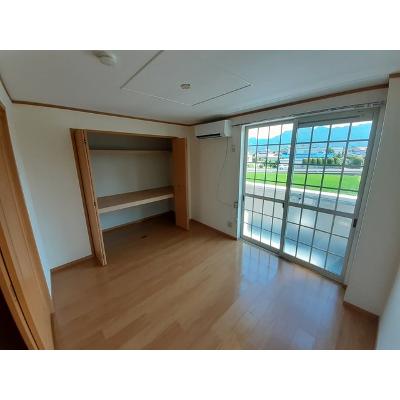 セリーンアンビアンス 201【管理NO：1-011630501-02010】 ★家具家電は申し込み後に搬入します★の物件写真2