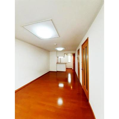 カーサ　ミニヨン 102【管理NO：1-013987501-01020】 ★家具家電は申し込み後に搬入します★ ★2026年09月中旬入居可能★の物件写真2