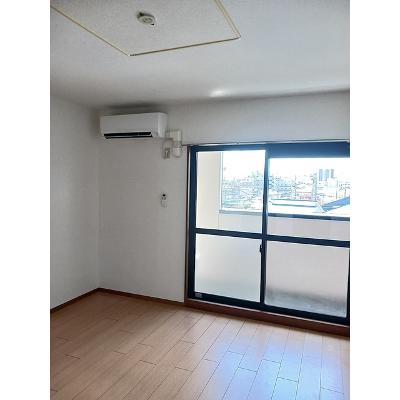 ブィオラヒルズ 403【管理NO：1-010329701-04030】 ★家具家電は申し込み後に搬入します★の物件写真2