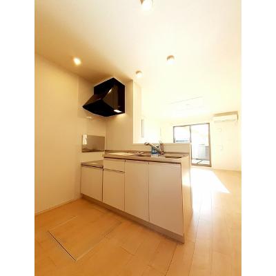 リオコリーナＢ 102【管理NO：1-022655801-01020】 ★家具家電は申し込み後に搬入します★の物件写真3
