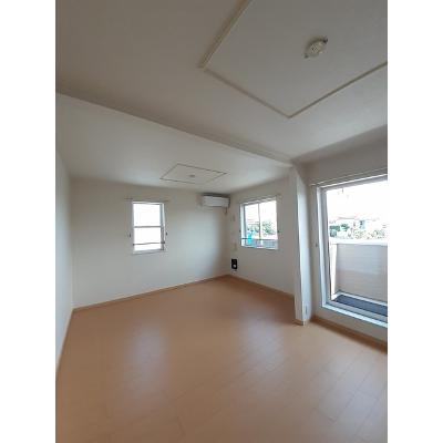 Ｒｏｓｅｏ　Ｋｌａｒ　Ⅰ 201【管理NO：1-016911101-02010】 ★家具家電は申し込み後に搬入します★ ★2026年11月中旬入居可能★の物件写真2
