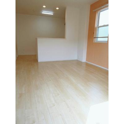 フルールⅡ 203【管理NO：1-021547301-02030】 ★家具家電は申し込み後に搬入します★ ★2026年09月中旬入居可能★の物件写真2