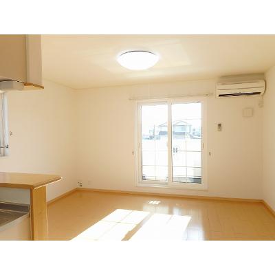 エアリーゴウドⅡ 201【管理NO：1-016265402-02010】 ★家具家電は申し込み後に搬入します★ ★2026年09月中旬入居可能★の物件写真2