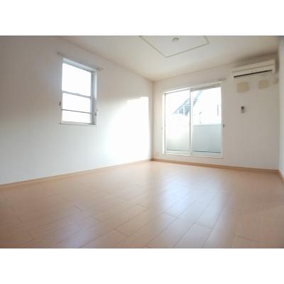 カ－サ　グランデ　Ⅰ 202【管理NO：1-015987701-02020】 ★家具家電は申し込み後に搬入します★ ★2026年09月中旬入居可能★の物件写真2