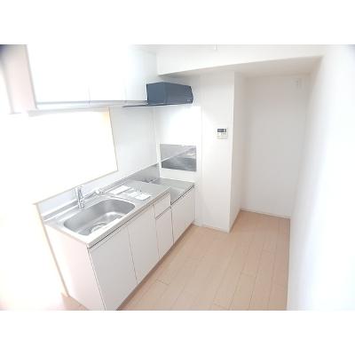 グランディア 301【管理NO：1-019250301-03010】 ★家具家電は申し込み後に搬入します★の物件写真3