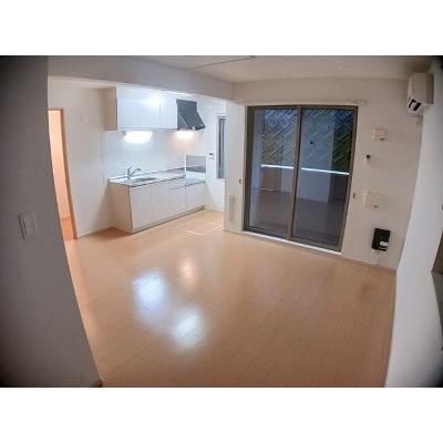 ヴァーサ清水ケ岡 101【管理NO：1-019529301-01010】 ★家具家電は申し込み後に搬入します★ ★2026年09月下旬入居可能★の物件写真2