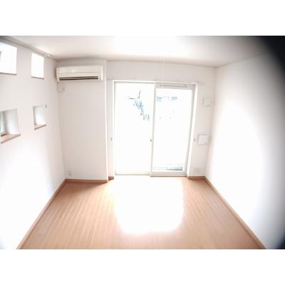 アーバンライフ 101【管理NO：1-015246301-01010】 ★家具家電は申し込み後に搬入します★ ★2026年10月中旬入居可能★の物件写真2