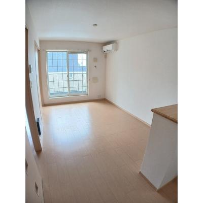 ノース　リバー 201【管理NO：1-015724701-02010】 ★家具家電は申し込み後に搬入します★ ★2026年10月中旬入居可能★の物件写真2