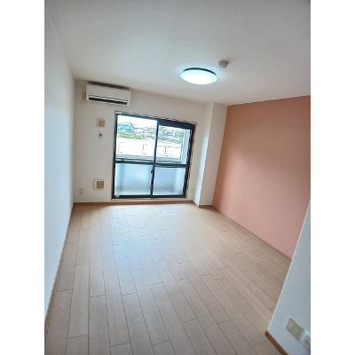 ランド・マーク・円蔵 104【管理NO：1-013579501-01040】 ★家具家電は申し込み後に搬入します★の物件写真2