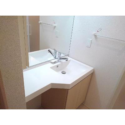 エヴィメリアⅠ 203【管理NO：1-023814401-02030】 ★家具家電は申し込み後に搬入します★の物件写真6