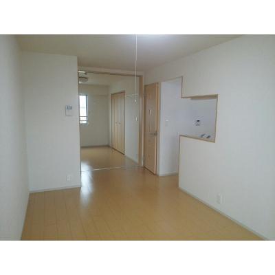 玲巧ハイツ八丁 303【管理NO：1-017360101-03030】 ★家具家電は申し込み後に搬入します★ ★2026年09月中旬入居可能★の物件写真2