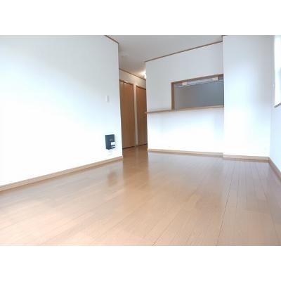 メゾンプラースⅠ 101【管理NO：1-013231901-01010】 ★家具家電は申し込み後に搬入します★ ★2026年09月上旬入居可能★の物件写真2