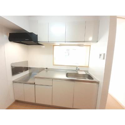 サニーヴィラ 202【管理NO：1-016888301-02020】 ★家具家電は申し込み後に搬入します★ ★2026年09月中旬入居可能★の物件写真3