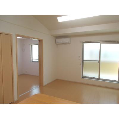 エナジー参番館 202【管理NO：1-016827601-02020】 ★家具家電は申し込み後に搬入します★ ★2026年09月中旬入居可能★の物件写真2