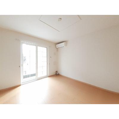 フォーシーズン　Ｅ棟 102【管理NO：1-016228801-01020】 ★家具家電は申し込み後に搬入します★ ★2026年09月中旬入居可能★の物件写真2
