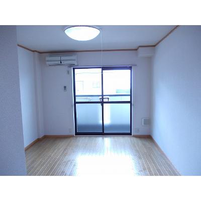 サンライズ栄和 206【管理NO：1-011904401-02050】 ★家具家電は申し込み後に搬入します★ ★2026年09月中旬入居可能★の物件写真2