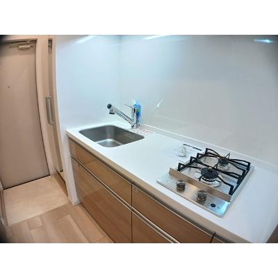 サンプラザ金剛 305【管理NO：1-026024401-03040】 ★家具家電は申し込み後に搬入します★ ★2026年09月中旬入居可能★の物件写真3