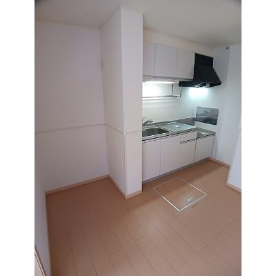 ガーデンヒルズ吉岡 105【管理NO：1-016081001-01040】 ★家具家電は申し込み後に搬入します★の物件写真3