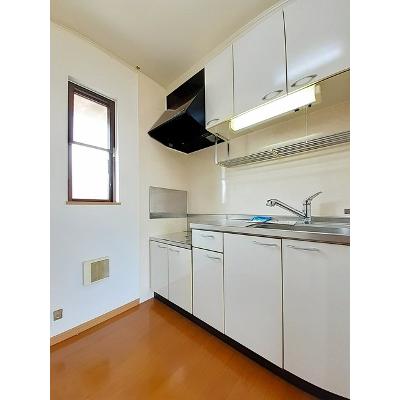 ラ　シャンテ 205【管理NO：1-013683801-02040】 ★家具家電は申し込み後に搬入します★ ★2026年09月中旬入居可能★の物件写真3